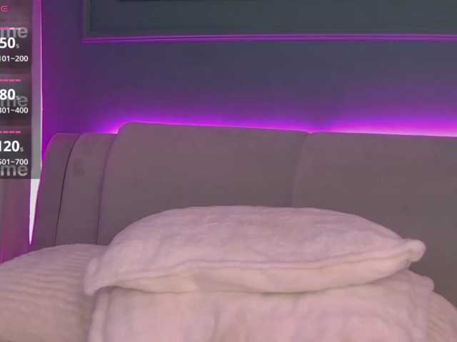 Chiaralovee live cam on BongaCams