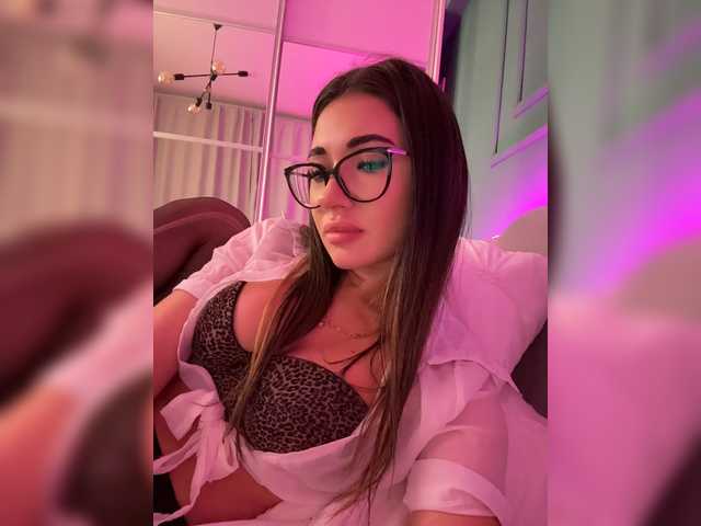 Chiaralovee Chiaralovee