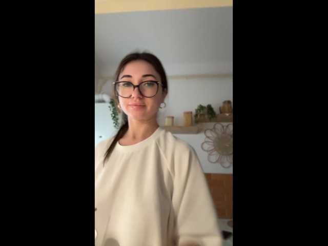 IvyyXOXO live cam preview