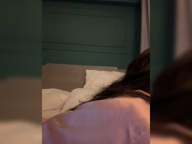 Chiaralovee live cam on BongaCams