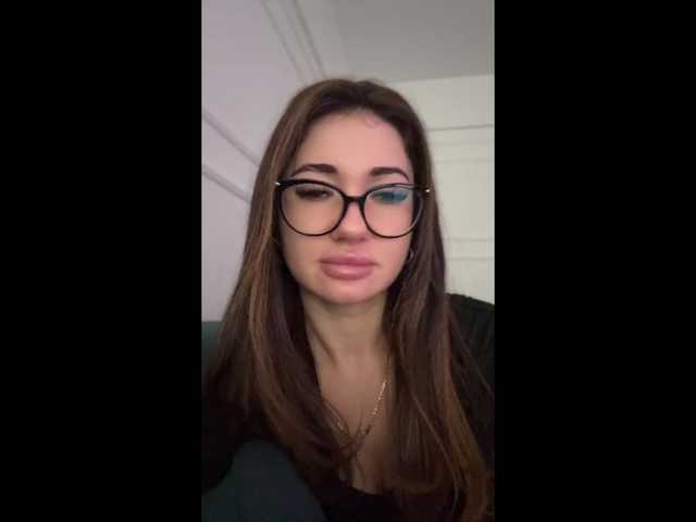 Chiaralovee live cam on BongaCams