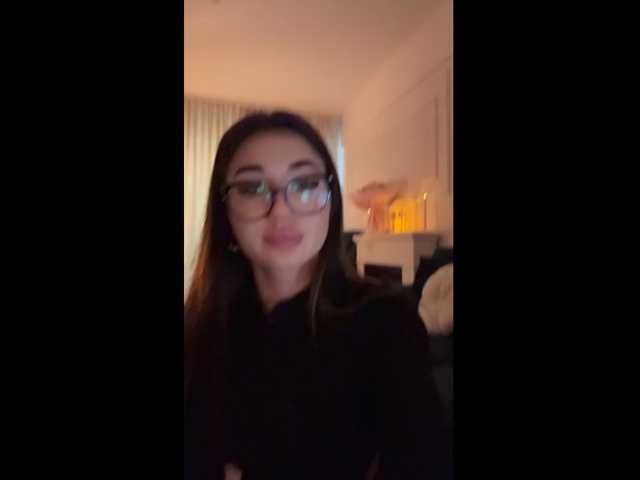 Chiaralovee live cam on BongaCams