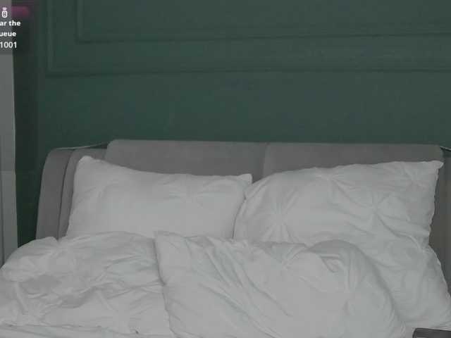 Chiaralovee live webcam show