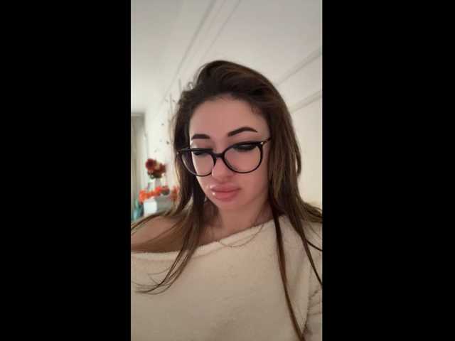 Chiaralovee, en vivo ahora en BongaCams