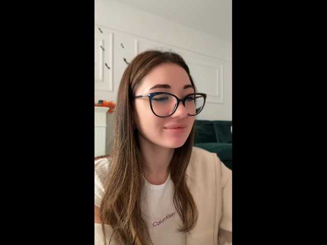 Chiaralovee live cam on BongaCams