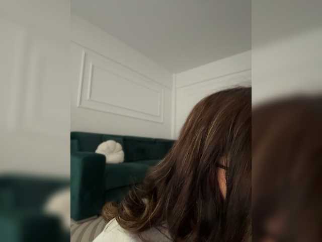Chiaralovee live cam on BongaCams