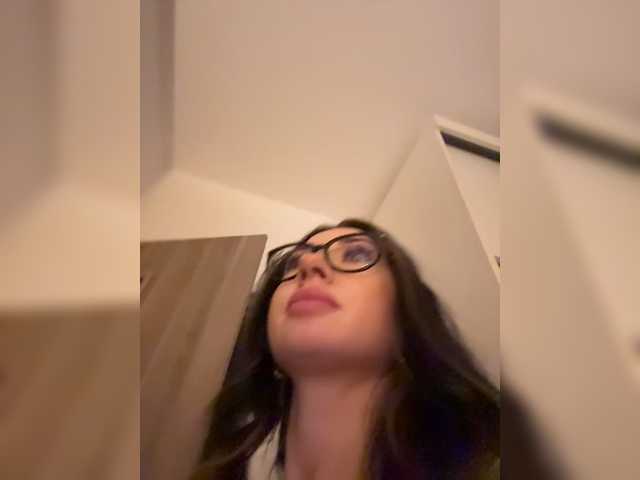 Chiaralovee live cam on BongaCams