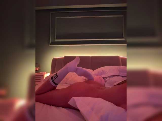 Chiaralovee live cam on BongaCams