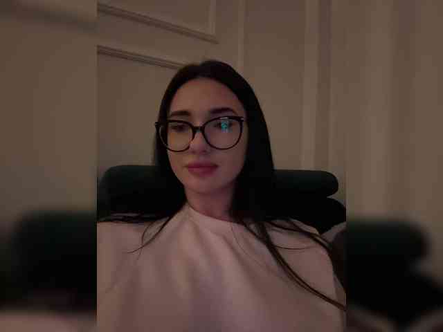 IvyNoirr webcam