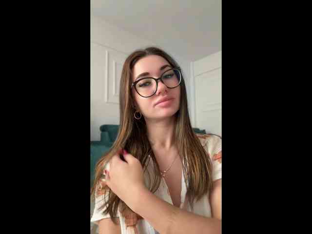 Modella: IvyyXOXO