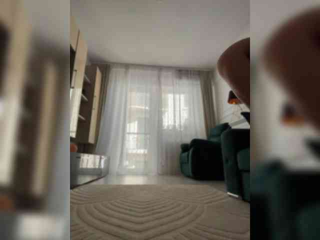 IvyNoirr webcam