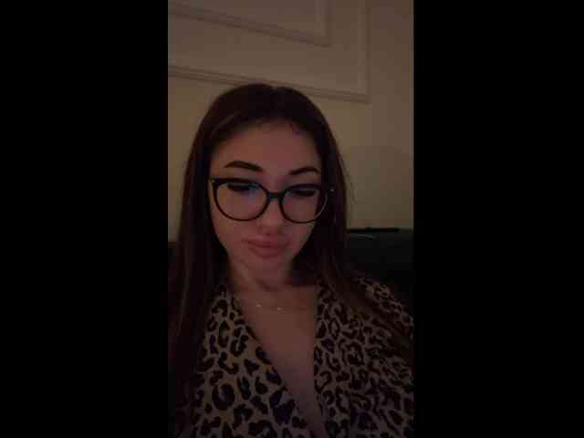 IvyyXOXO