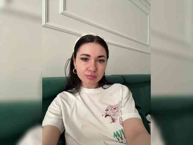 IvyNoirr webcam