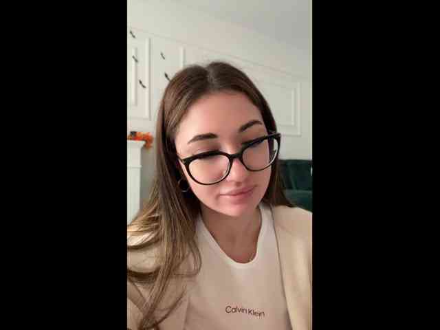 IvyyXOXO webcam