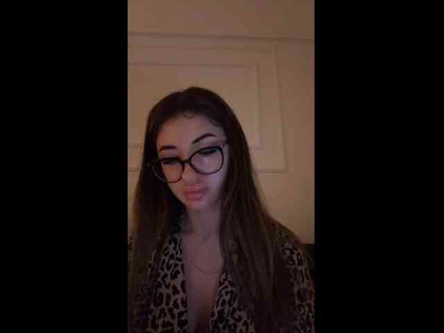 IvyyXOXO