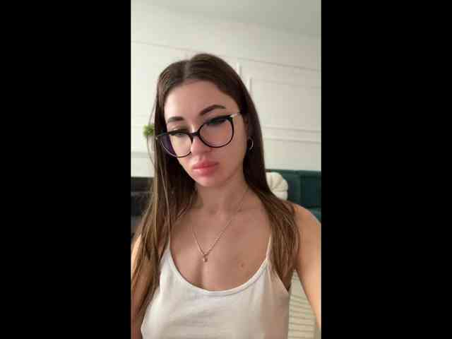 IvyyXOXO webcam