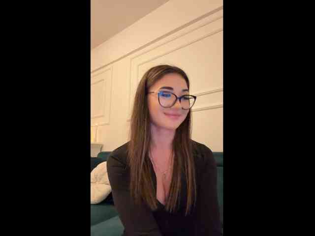 Chiaralovee Chiaralovee