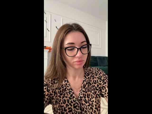 Chiaralovee Chiaralovee
