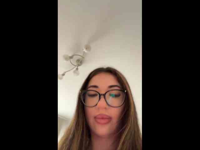 IvyyXOXO webcam