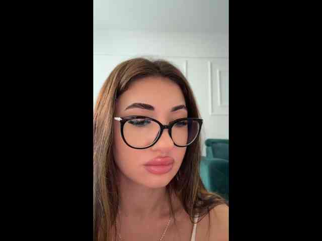 IvyyXOXO