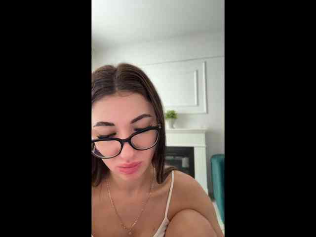 IvyyXOXO