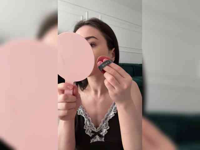 Modella: IvyNoirr