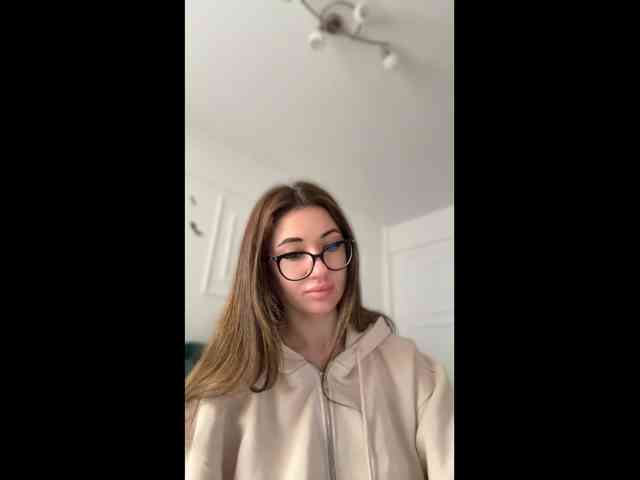 IvyyXOXO webcam