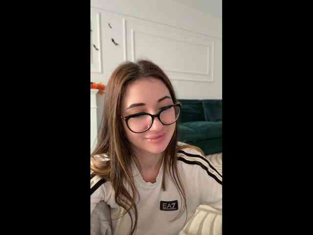 Modella: IvyyXOXO