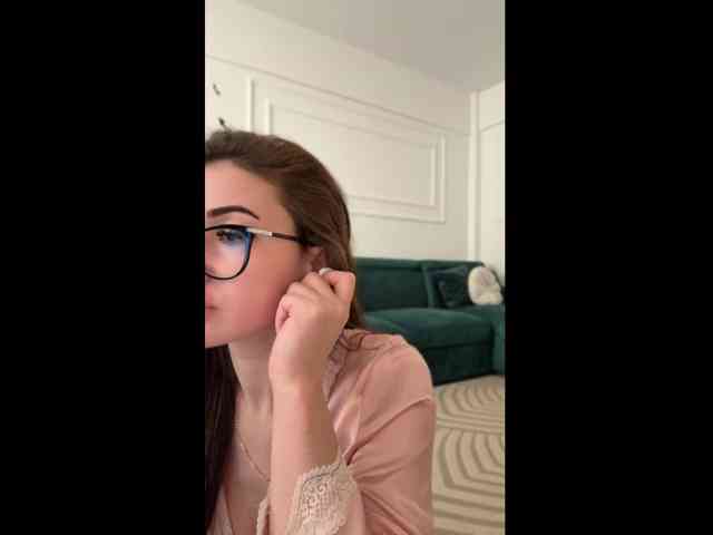 IvyyXOXO webcam