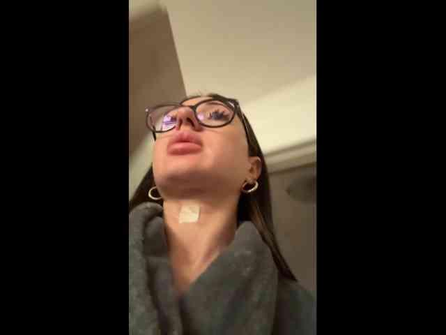 IvyyXOXO webcam
