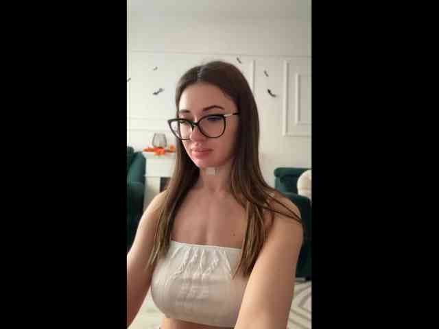 IvyyXOXO webcam