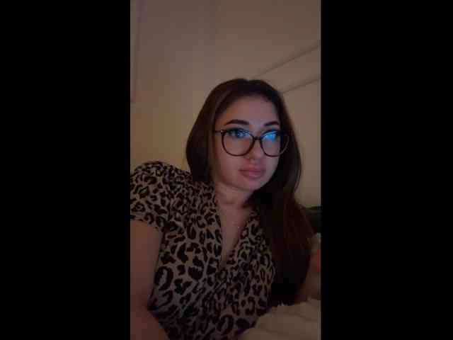 IvyyXOXO
