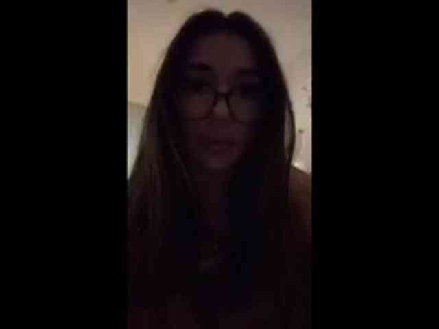 Modella: IvyyXOXO