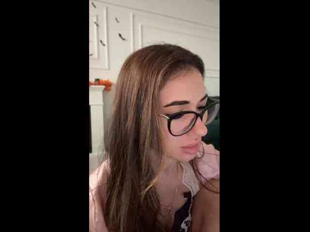 IvyyXOXO webcam