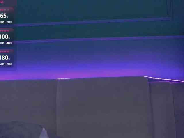 IvyNoirr webcam