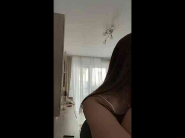 IvyyXOXO webcam