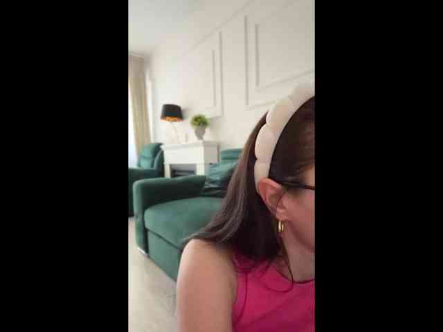 IvyNoirr webcam