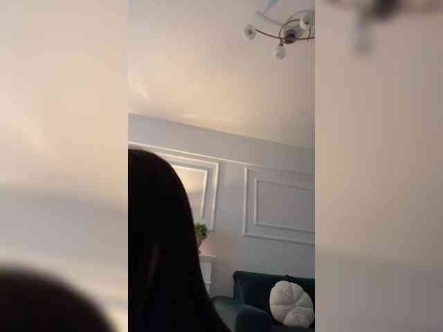 IvyNoirr webcam
