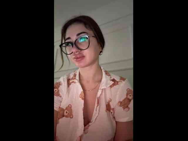 IvyyXOXO