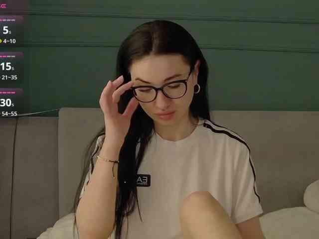IvyNoirr webcam