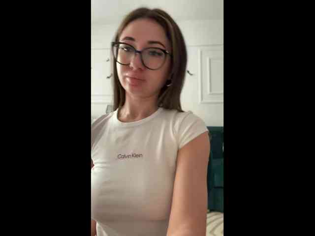 IvyyXOXO webcam