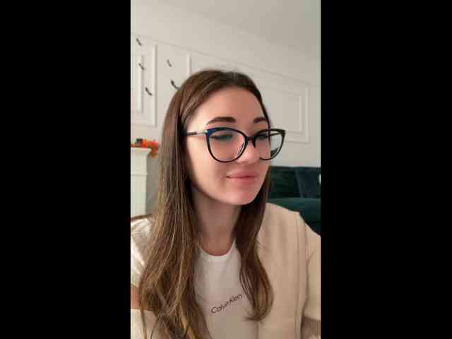 IvyyXOXO webcam