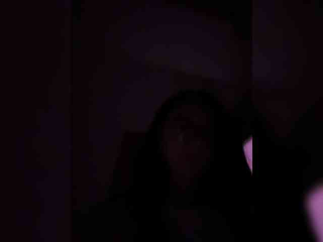 IvyNoirr webcam