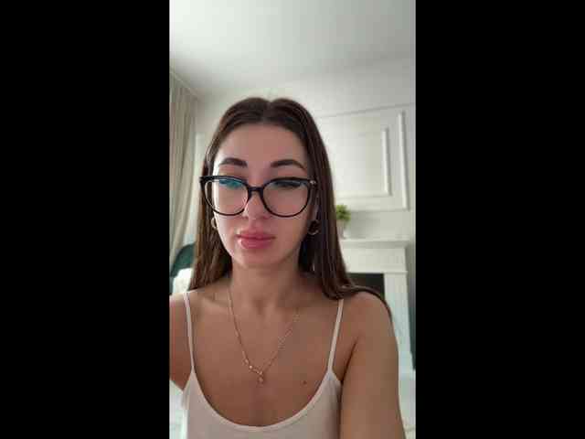 IvyyXOXO webcam