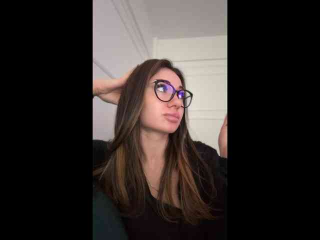 IvyyXOXO webcam