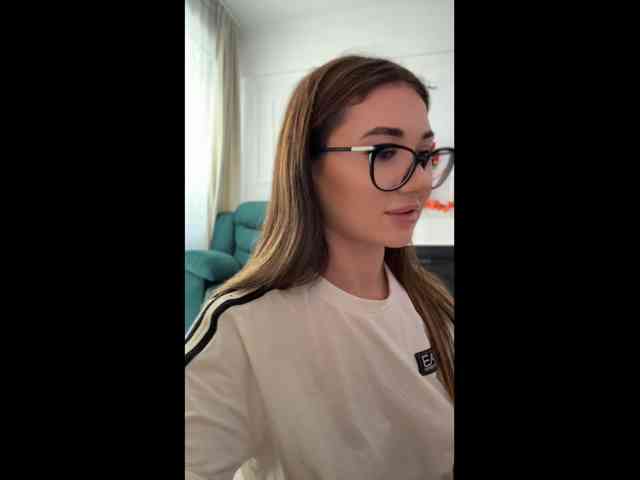 Modella: IvyyXOXO