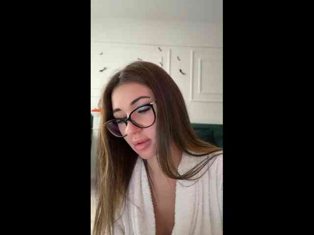 IvyyXOXO