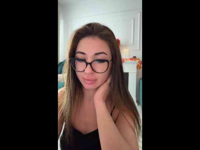 IvyyXOXO webcam