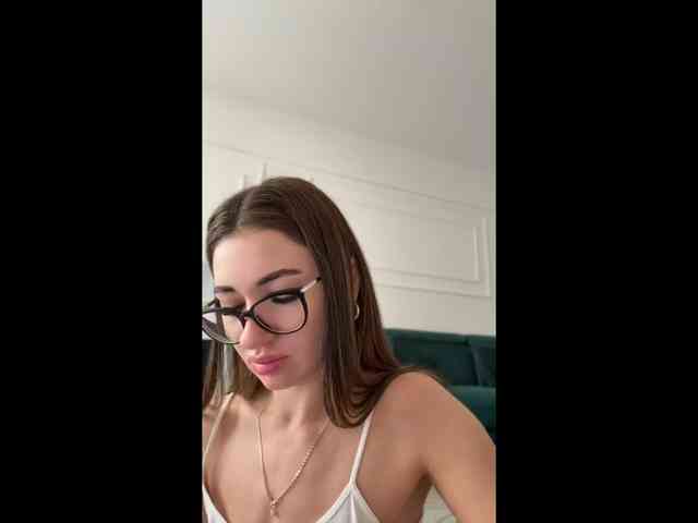 IvyyXOXO webcam
