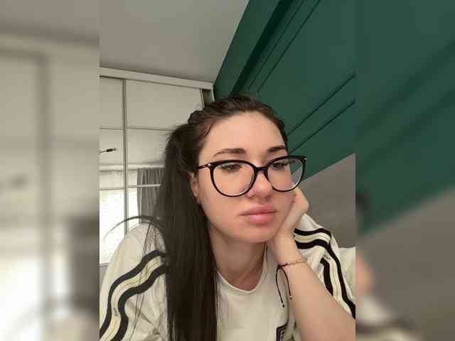 IvyNoirr webcam